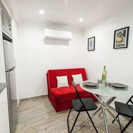 Lovely T1 Historic Center Apartman *